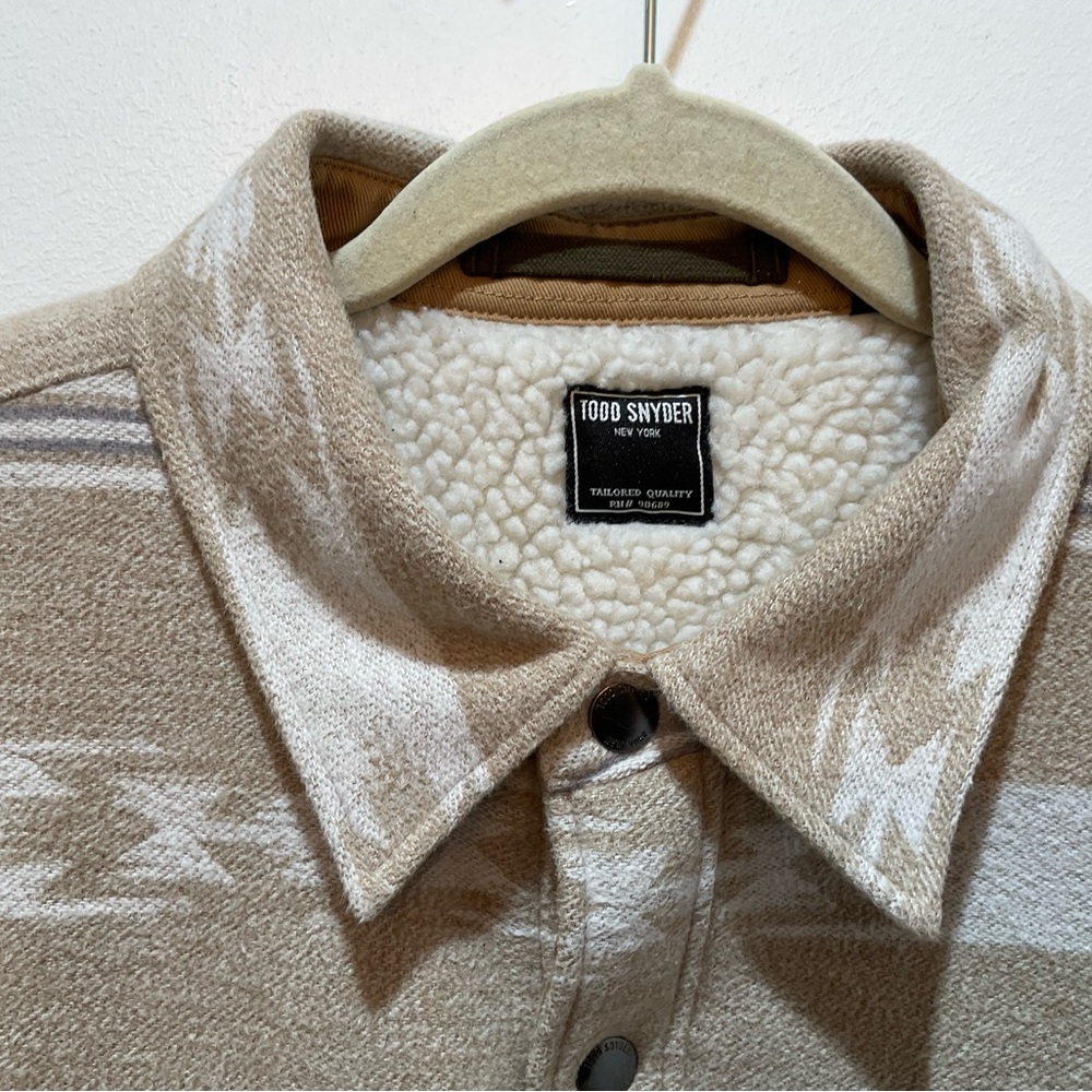 Todd Snyder Pendleton Style Tan Patterned Men's J… - image 2